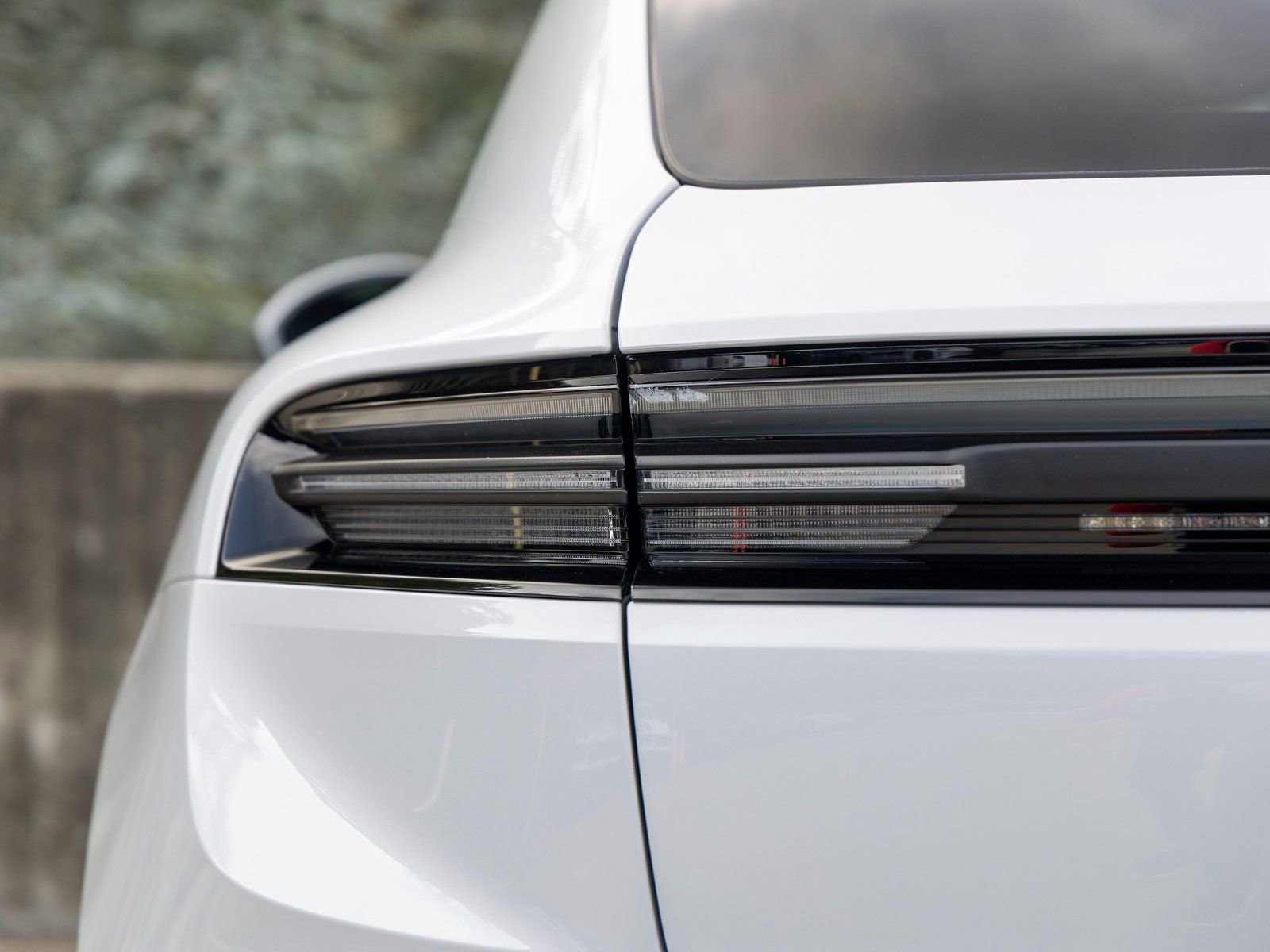 New 2025 Porsche Macan Electric image 19