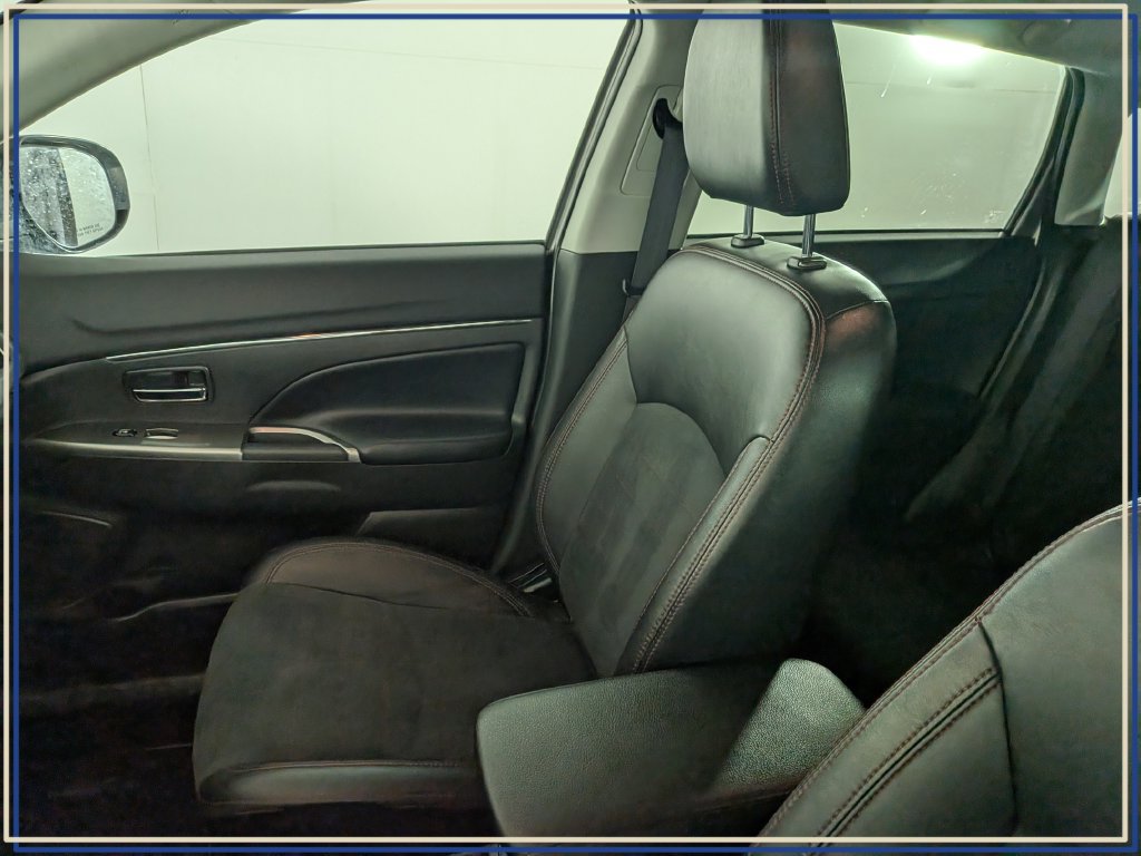 Used 2022 Mitsubishi Outlander Sport SE AWD/4WD image 27