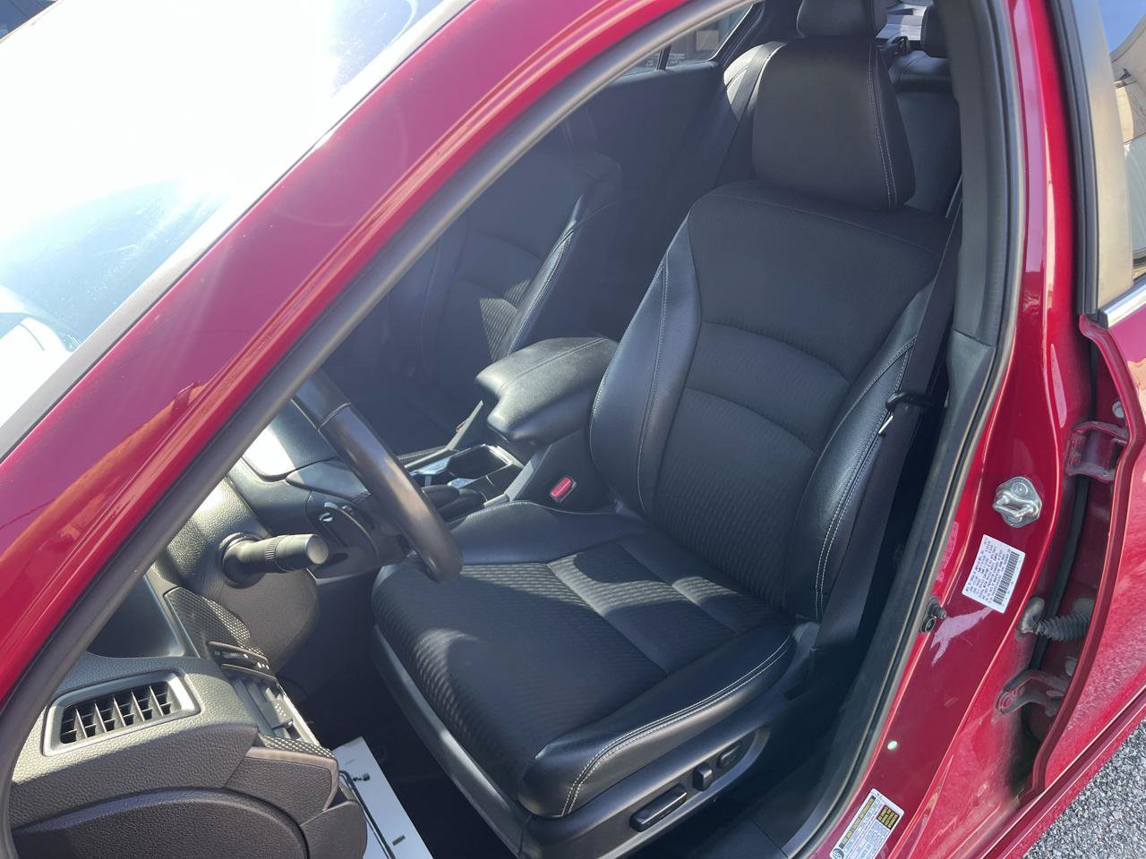 Used 2017 Honda Accord Sport image 20