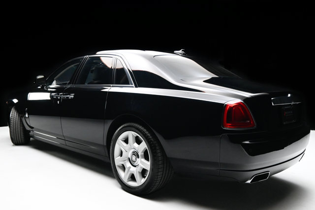 Used 2012 Rolls-Royce Ghost RWD image 28