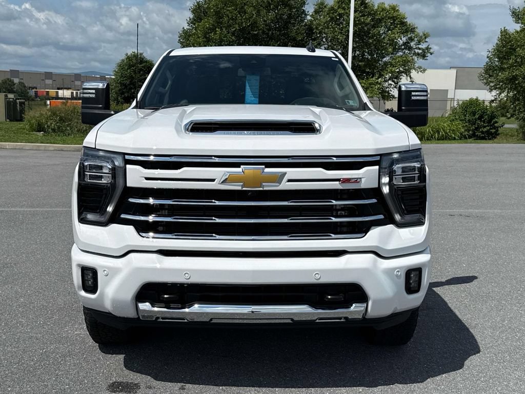 New 2026 Chevrolet Silverado 3500 LT w/ Z71 Chrome Sport Edition AWD/4WD image 16