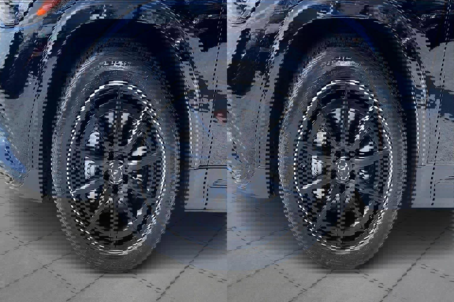 Used 2025 Mercedes-Benz GLA 35 AMG 4MATIC image 11