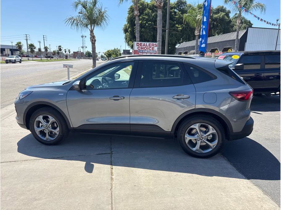 Used 2025 Ford Escape ST-Line Select AWD/4WD image 26