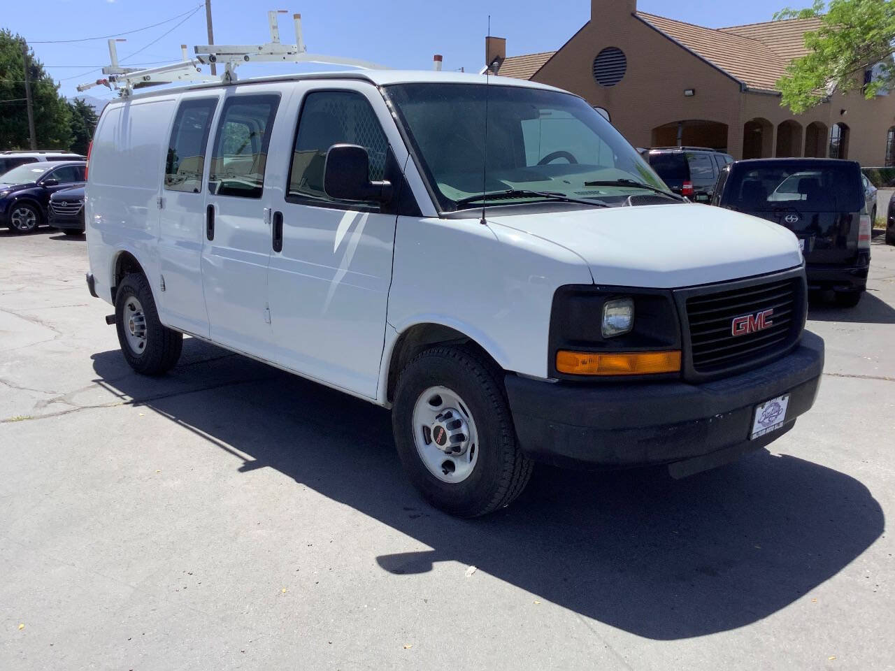 Used 2012 GMC Savana 2500 RWD image 7
