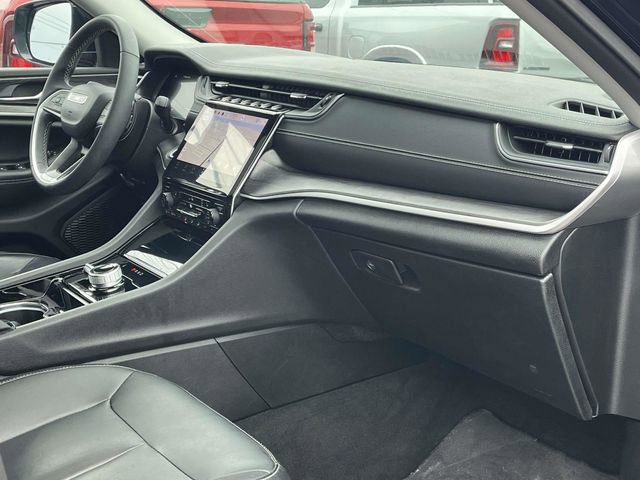 Used 2023 Jeep Grand Cherokee Limited image 26