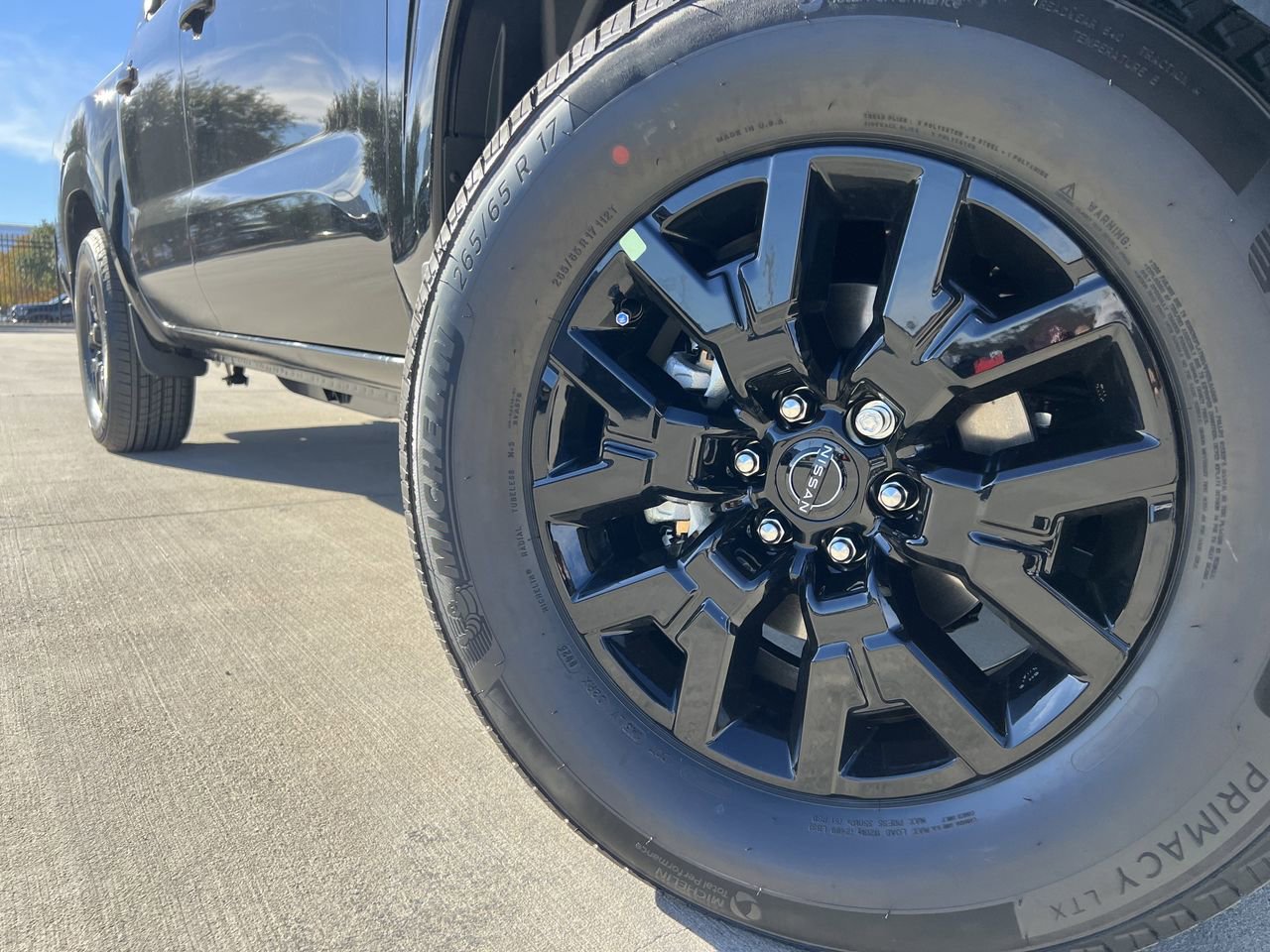 New 2026 Nissan Frontier SV w/ Tow Package image 8