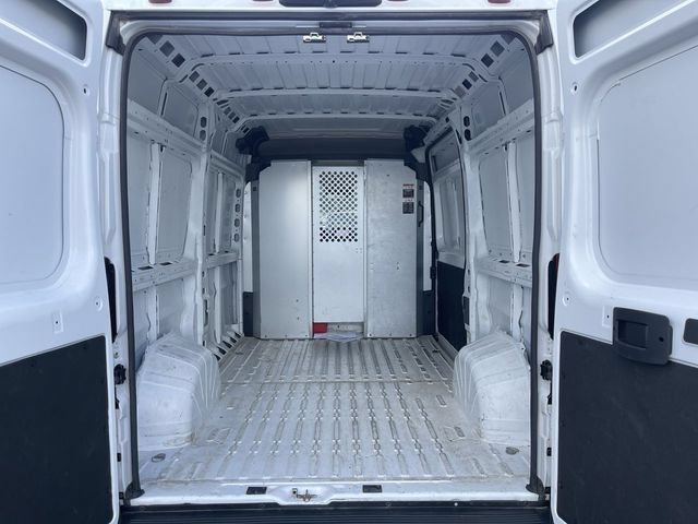 Used 2025 RAM ProMaster 2500 w/ Safety Group FWD image 13