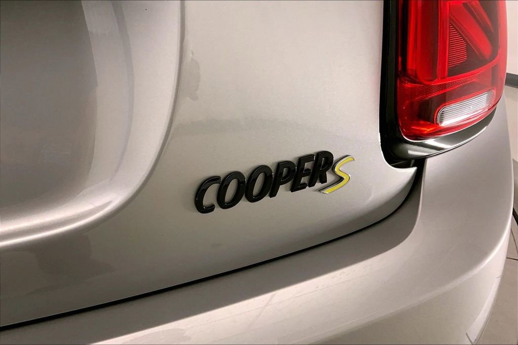 Certified 2023 MINI Cooper SE FWD image 30