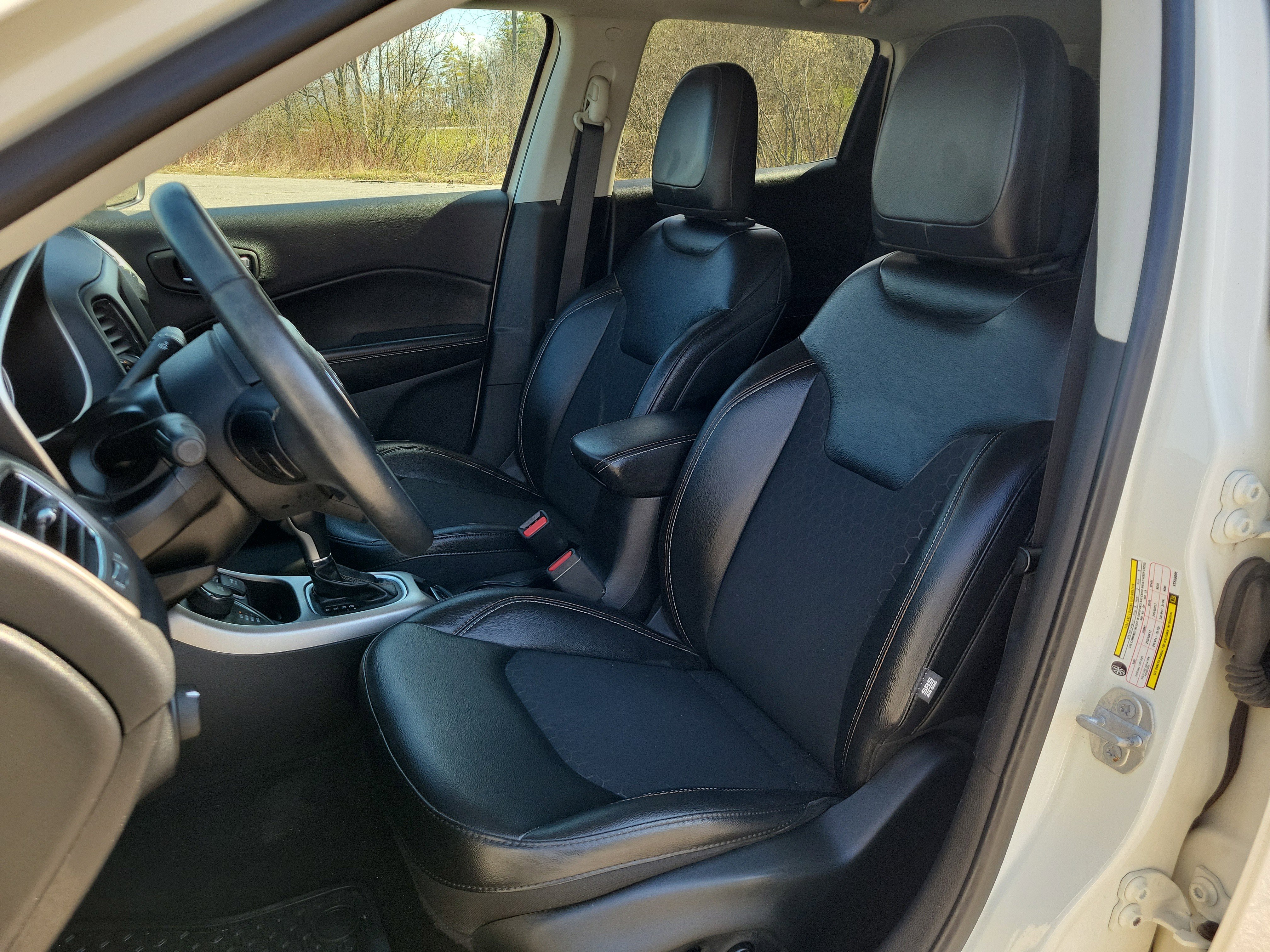 Used 2019 Jeep Compass Latitude w/ Popular Equipment Group AWD/4WD image 13