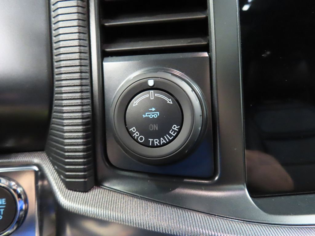Used 2025 Ford F150 Raptor image 68