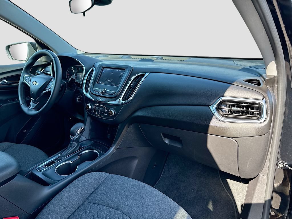Used 2024 Chevrolet Equinox LT FWD image 30