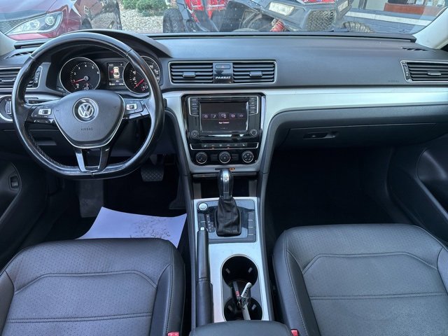 Used 2019 Volkswagen Passat 2.0T Wolfsburg image 37