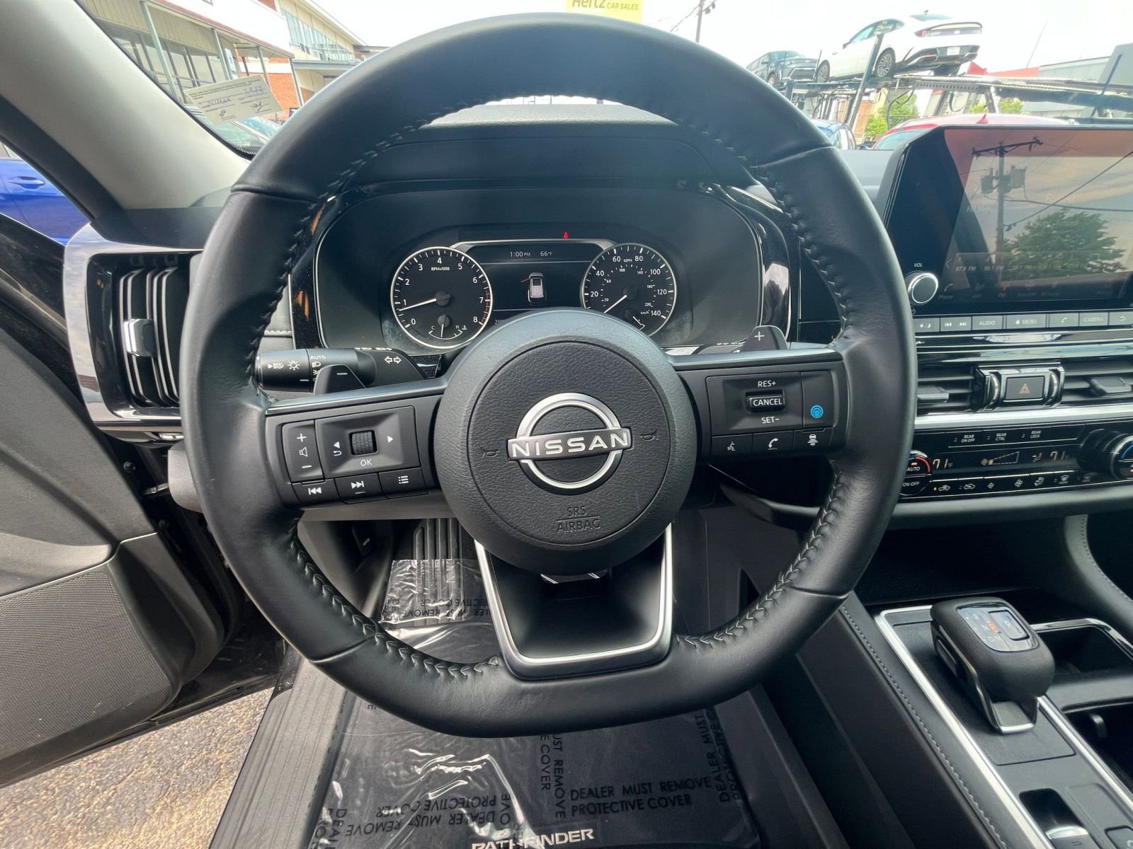 Used 2025 Nissan Pathfinder SV AWD/4WD image 29