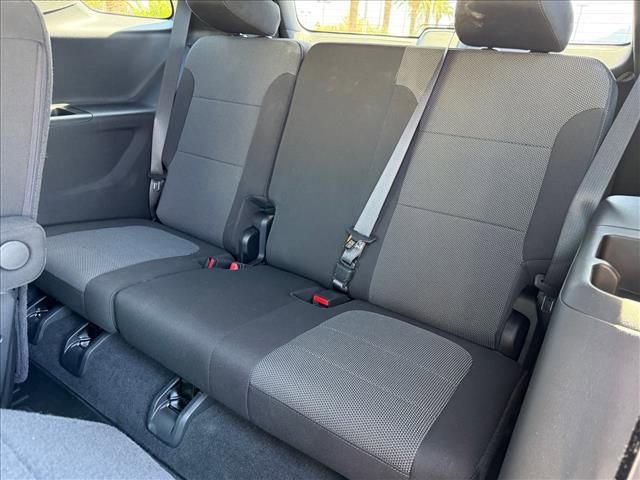 Certified 2023 Chevrolet Traverse LT FWD image 10