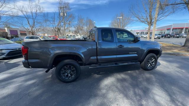 Used 2023 Toyota Tacoma SR5 w/ Technology Package image 17