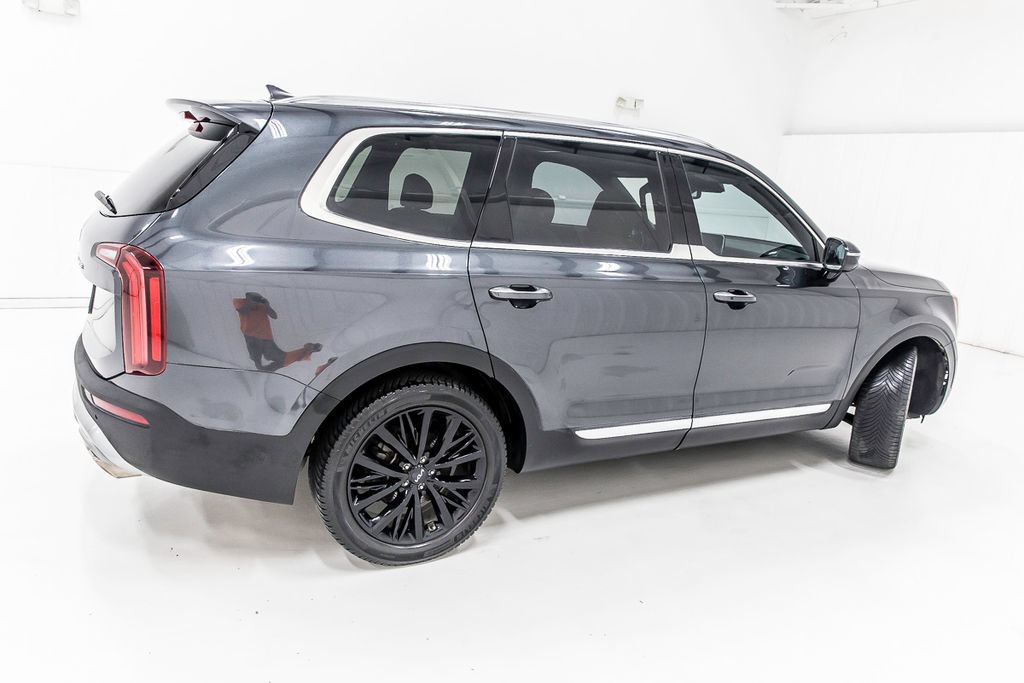 Used 2022 Kia Telluride SX w/ Towing Package FWD image 8