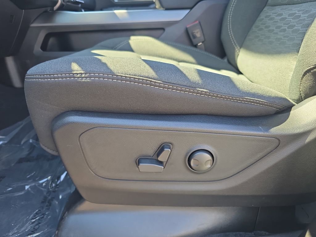 New 2026 RAM 1500 Big Horn AWD/4WD image 29