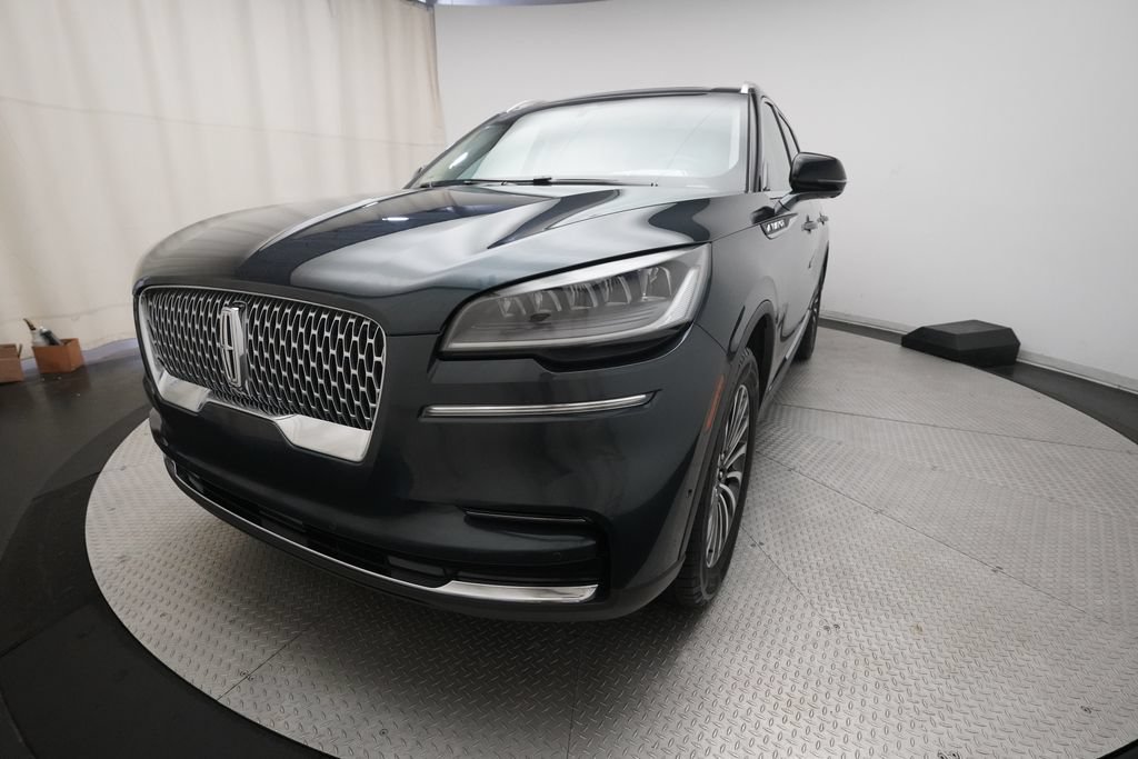 Used 2023 Lincoln Aviator Reserve w/ Equipment Group 201A AWD/4WD image 12
