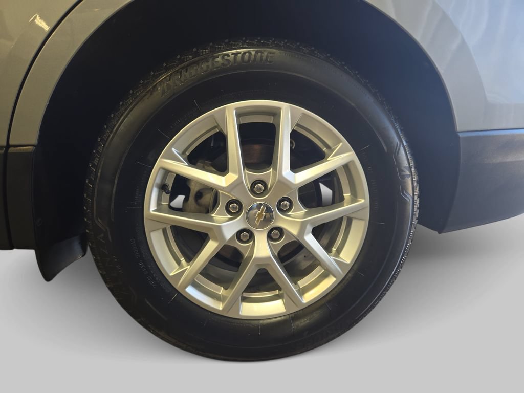 Used 2024 Chevrolet Equinox LT AWD/4WD image 37