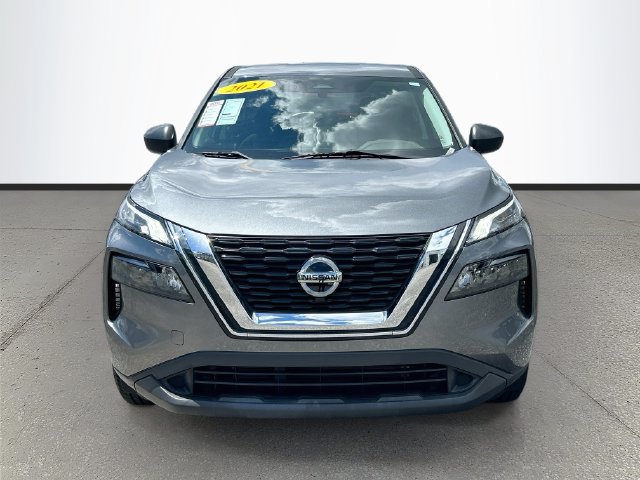 Used 2021 Nissan Rogue S FWD image 2