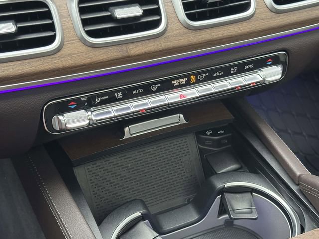 Used 2020 Mercedes-Benz GLS 450 4MATIC image 32