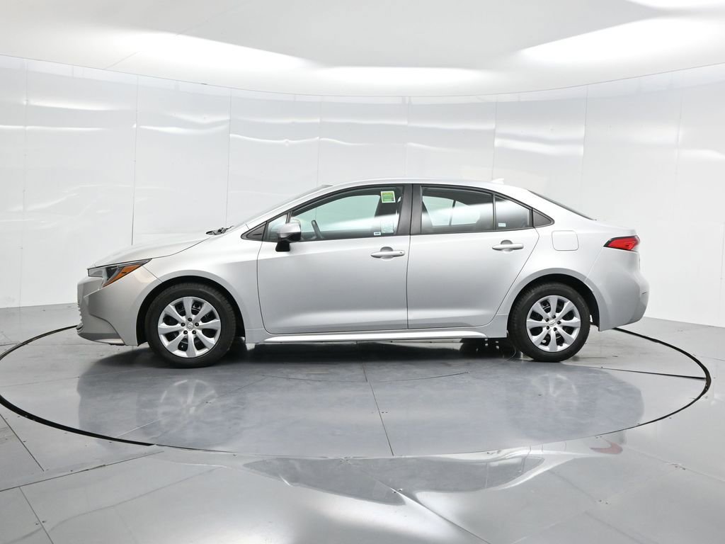 Used 2023 Toyota Corolla LE image 50