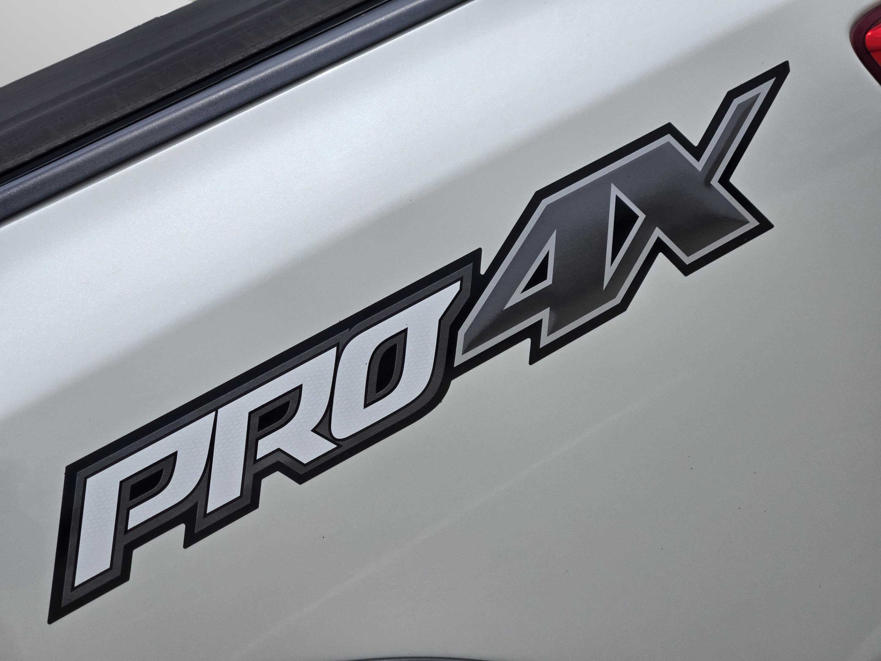 Used 2018 Nissan Titan PRO-4X w/ Pro-4x Utility Package AWD/4WD image 31
