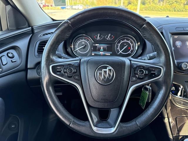 Used 2015 Buick Regal image 15