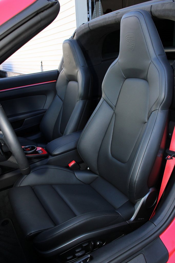 Used 2025 Porsche 911 Targa 4 GTS image 13