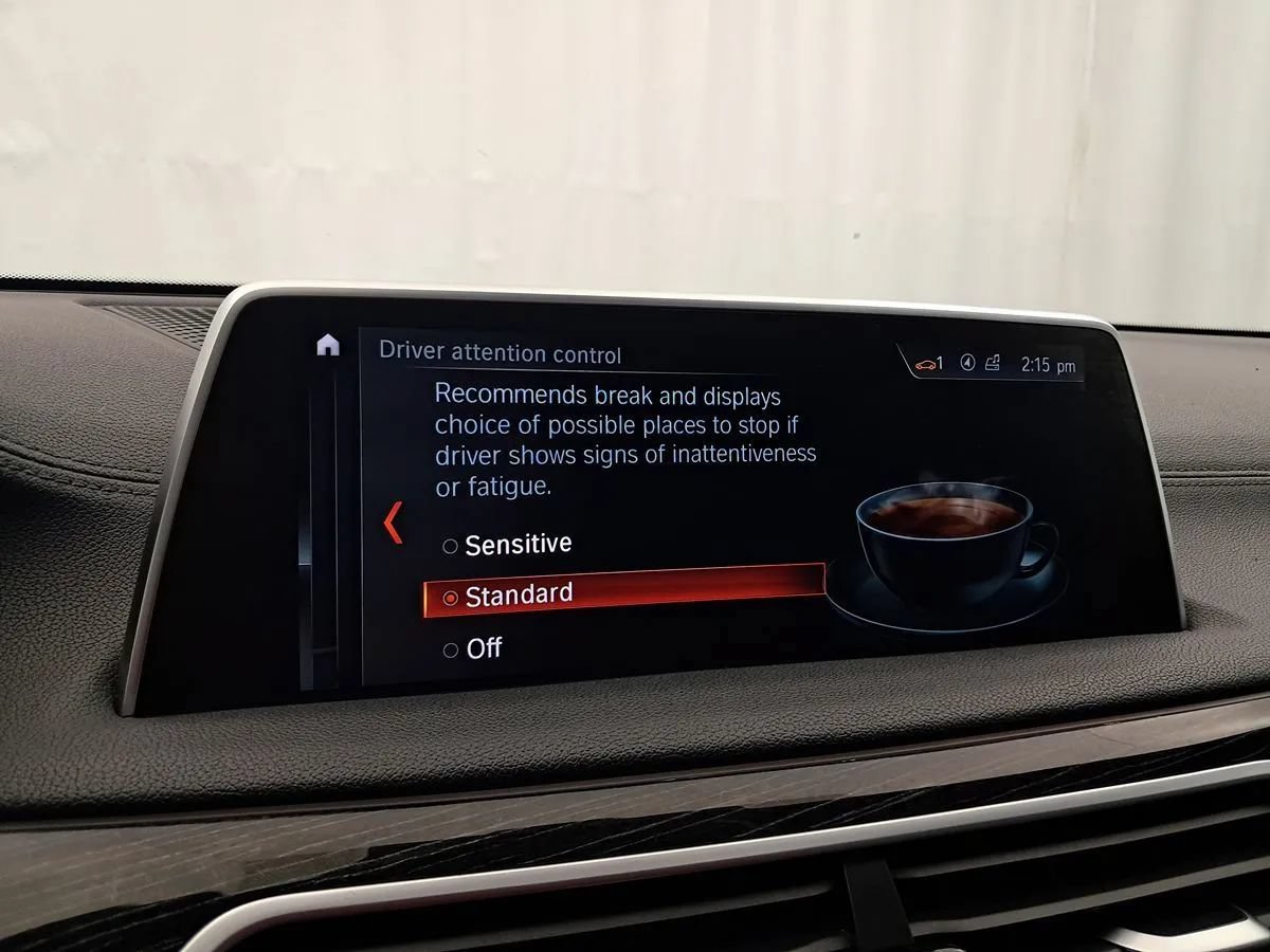 Used 2019 BMW 750i xDrive w/ M Sport Package AWD/4WD image 20