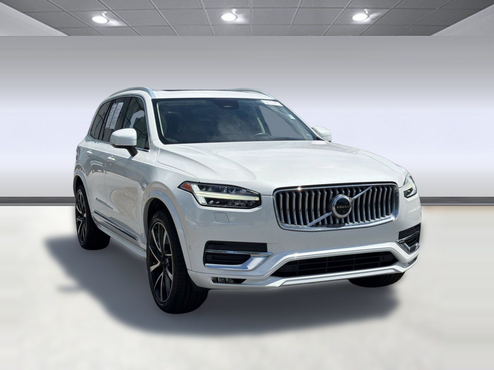 Certified 2023 Volvo XC90 B5 Plus w/ Protection Package Premier AWD/4WD image 7