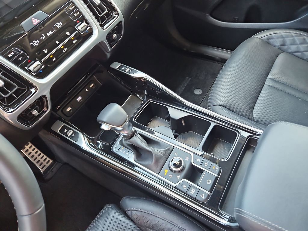 Used 2022 Kia Sorento SX Prestige image 20