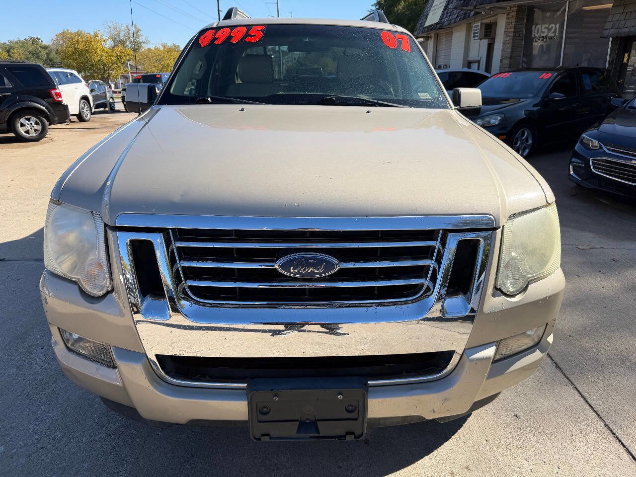 Used 2007 Ford Explorer Sport Trac Limited image 2