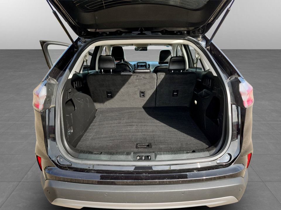 Used 2023 Ford Edge SEL AWD/4WD image 32