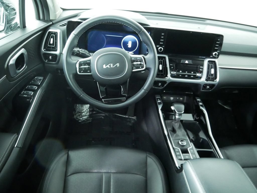 Certified 2023 Kia Sorento SX AWD/4WD image 23
