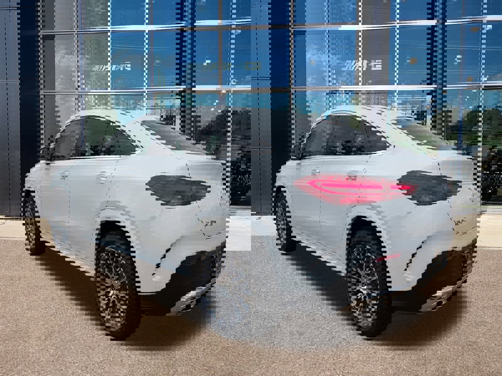 New 2026 Mercedes-Benz GLE 450 4MATIC Coupe image 3