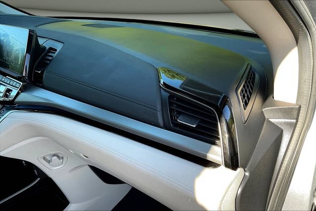 Used 2025 Honda Odyssey Touring image 29