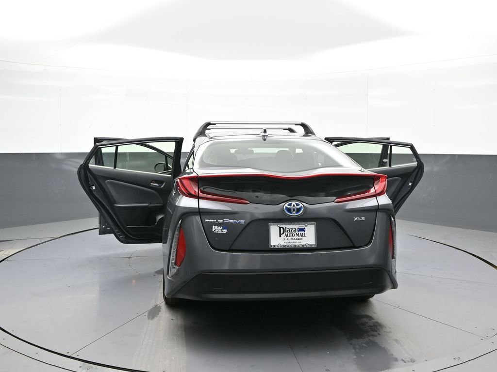 Certified 2022 Toyota Prius Prime XLE image 47