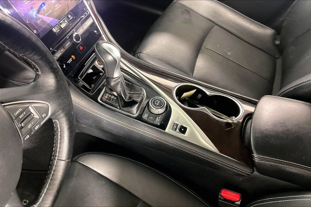 Used 2015 INFINITI Q50 Premium w/ Deluxe Touring Package AWD/4WD image 17