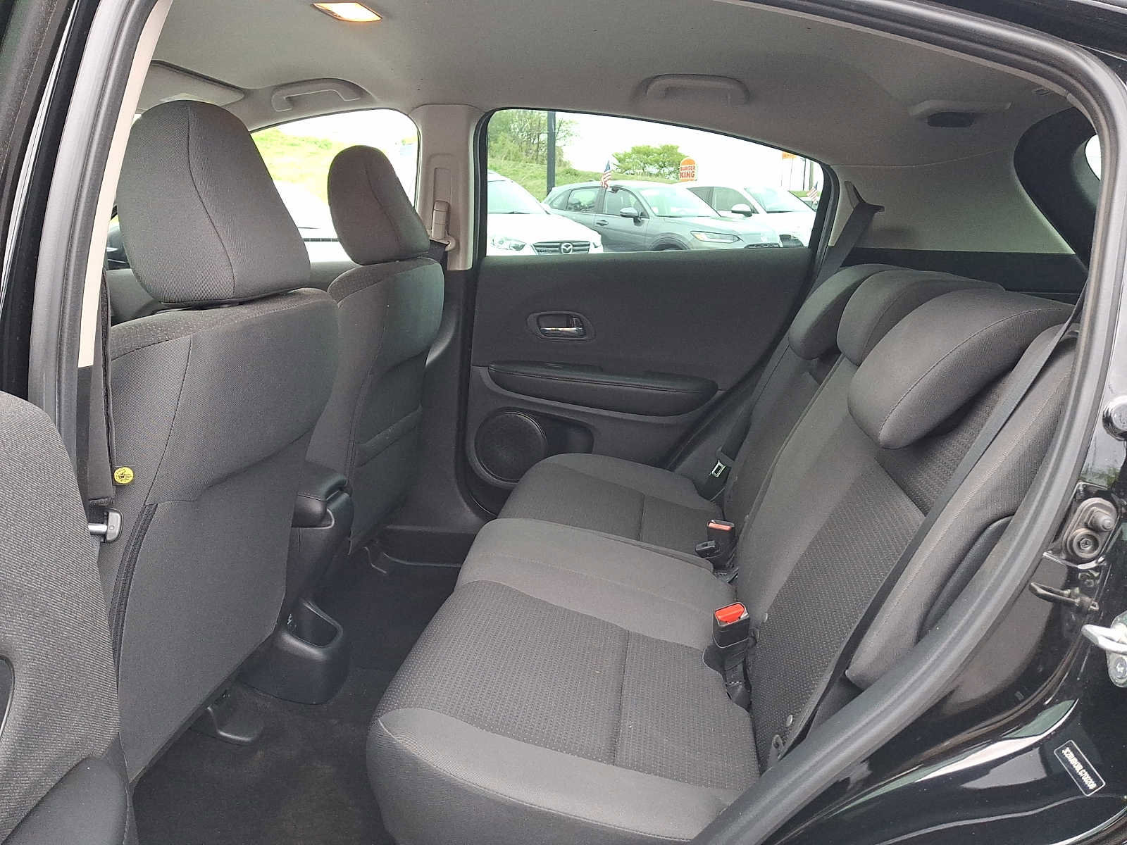 Used 2020 Honda HR-V LX image 10