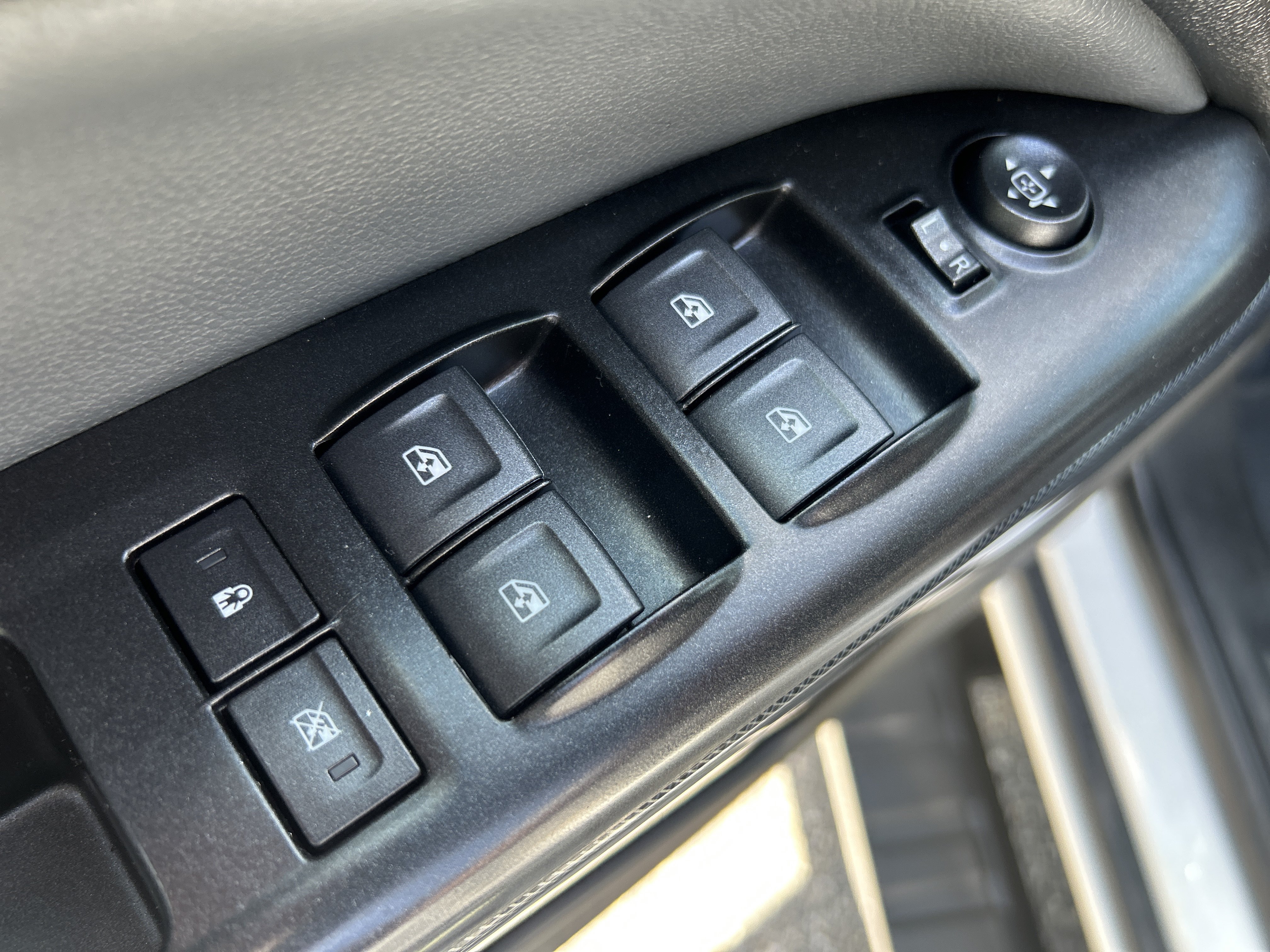 Used 2020 Chevrolet Colorado Z71 AWD/4WD image 20