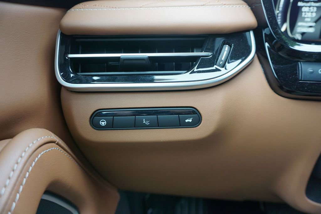 Used 2023 INFINITI QX60 Autograph w/ Cargo Package image 5