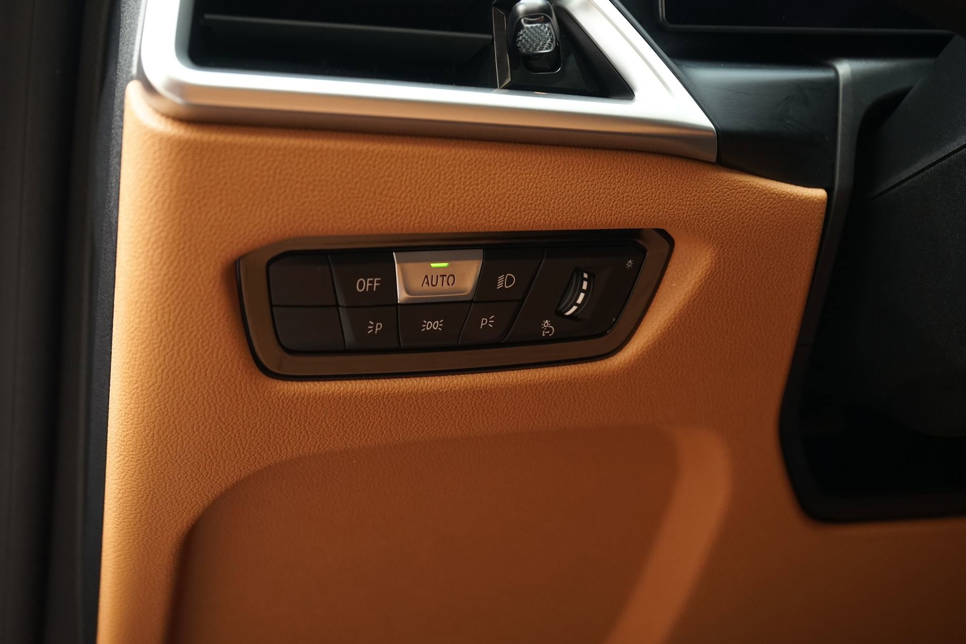 Used 2026 BMW M440i w/ Premium Package image 27