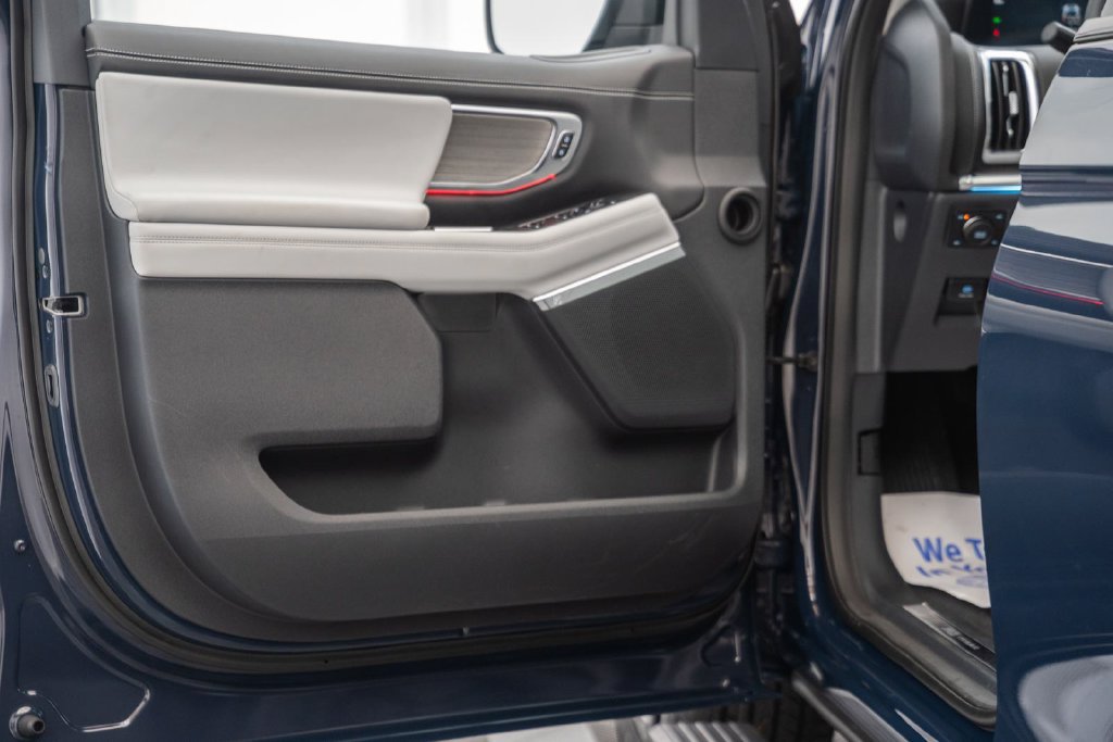 New 2027 Ford Expedition Platinum AWD/4WD image 48