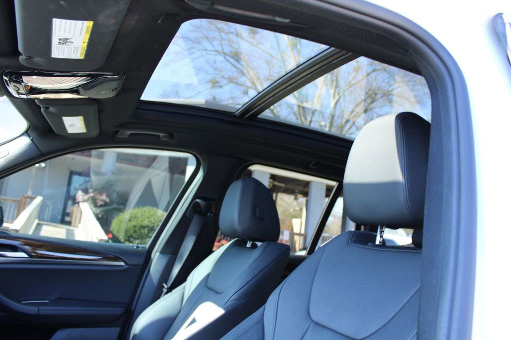 Used 2021 BMW X3 sDrive30i w/ Convenience Package image 12