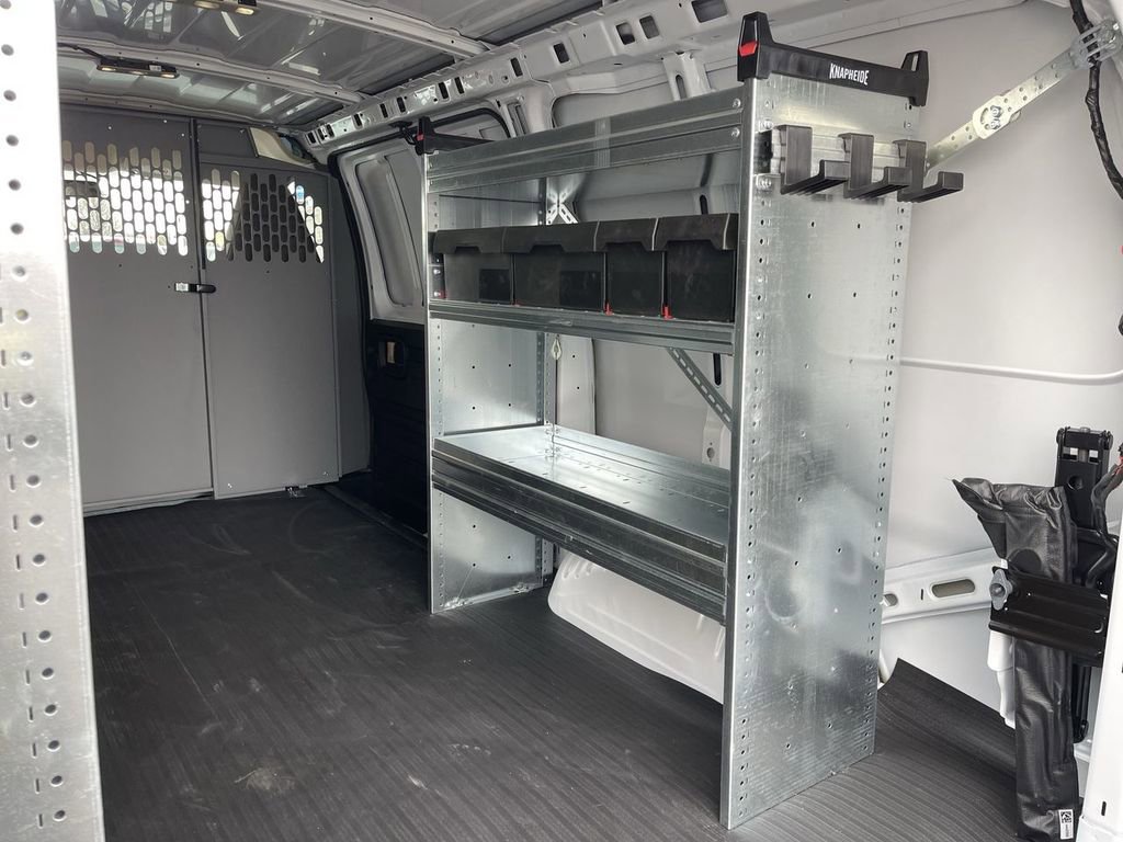 New 2026 Chevrolet Express 2500 w/ Driver Convenience Package image 15