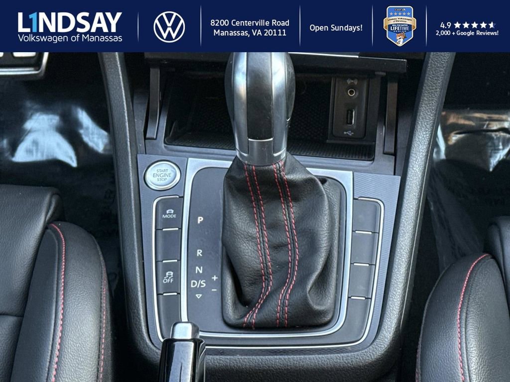 Used 2017 Volkswagen GTI SE image 16