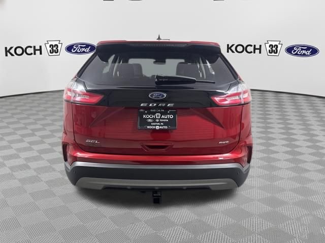 Used 2021 Ford Edge SEL w/ Convenience Package image 7