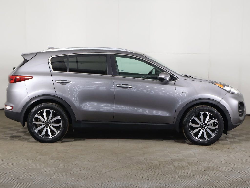Used 2018 Kia Sportage EX image 16