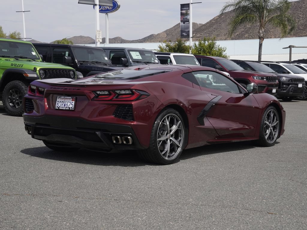 Used 2020 Chevrolet Corvette Stingray Preferred Cpe w/ 2LT Preferred Equipment Group RWD image 4